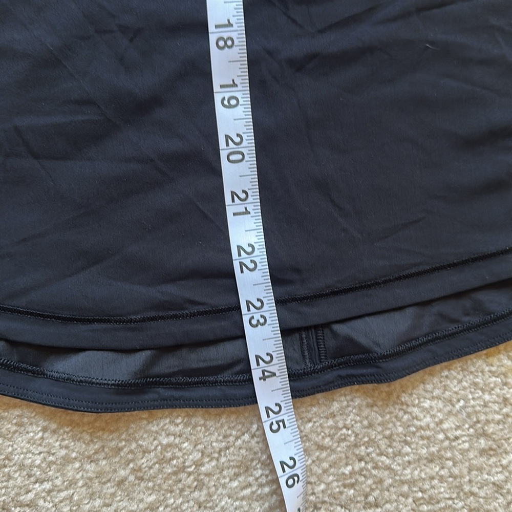 Lululemon Black Women's Top - Picture 4 of 7